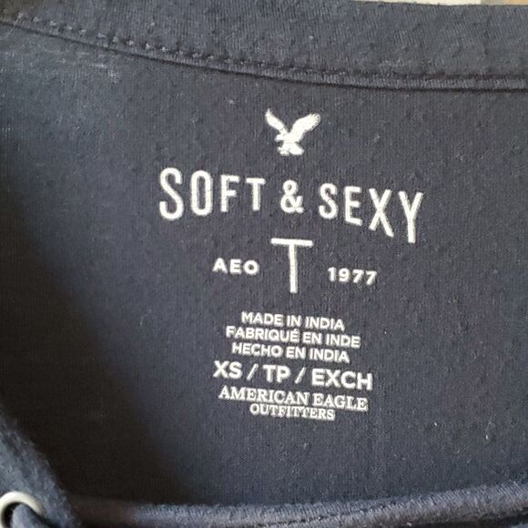 American Eagle Soft & Sexy Lace Up Long Sleeve Tee in XS Soft Black - Picture 2 of 6